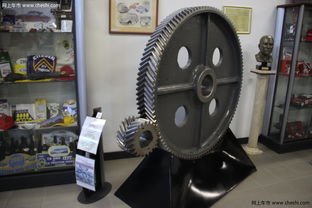 精密藝術(shù)的典范 揭秘奔馳E級轎車的齒輪傳動(dòng)系統(tǒng)